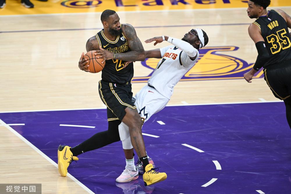 他们的表现 他们的表现