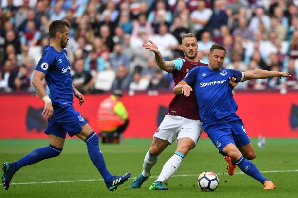 与此同时 与此同时