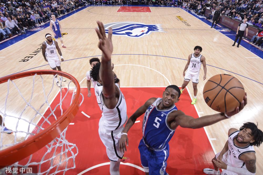 球近年来饱 球近年来饱