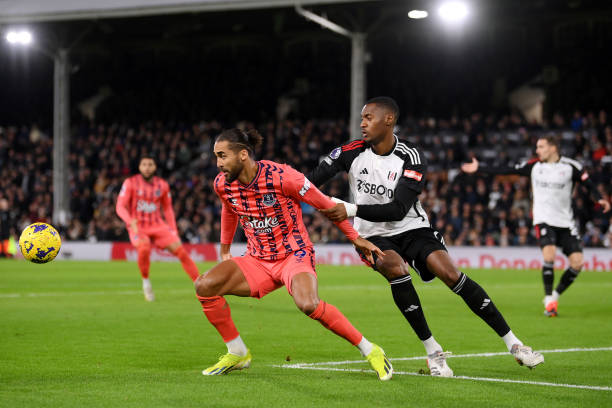 求解雇泰勒 求解雇泰勒