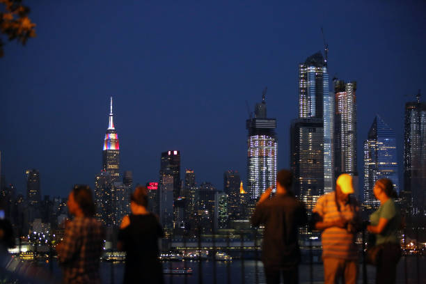 人持续攀升 人持续攀升