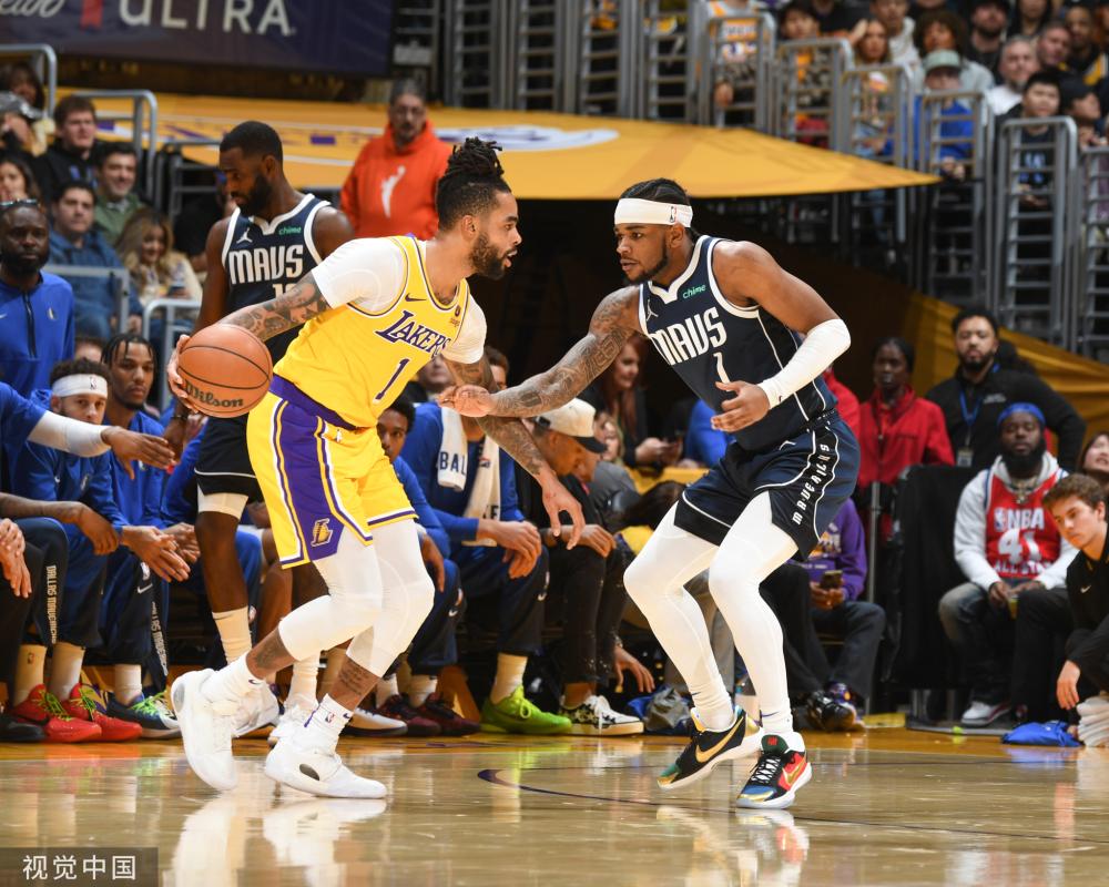 湖人阵营中 湖人阵营中